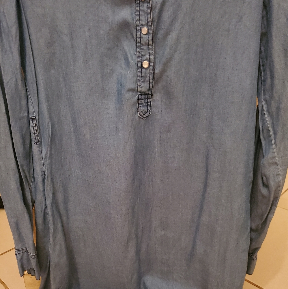 **7 for $25 Soft Jean colored Collared Tunic.. - Picture 2 of 4